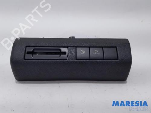 Used Switch PEUGEOT 3008 I MPV (0U_) 1.6 VTi (120 hp) 31396577