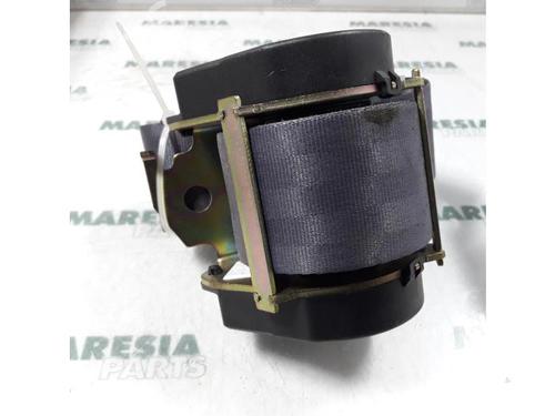 Used Rear left seatbelt RENAULT ESPACE III (JE0_) 3.0 V6 24V (JE0G, JE0R) (190 hp) 31536042