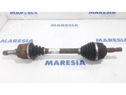 Used Left front driveshaft PEUGEOT 308 CC (4B_) 2.0 HDi (4BRHRH, 4BRHRJ) (136 hp) 31490704