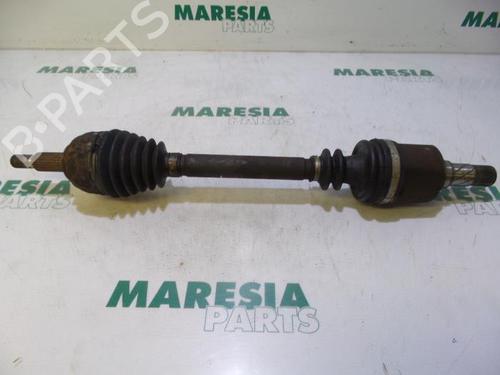 left-front-driveshaft-renault-scenic-ii-jm01_-2003-2004-2005-2006-2007-2008-2009-2010-31513025 main image