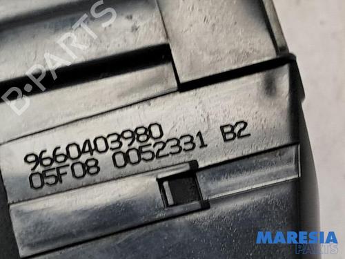 Electronic module CITROËN C5 III Break (RW_) 2.0 i 16V (RWRFJC, RWRFJF) | BP31478305M83 - Image 3