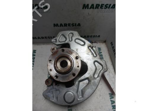 Used Left front steering knuckle PEUGEOT 508 SW I (8E_) 1.6 THP (156 hp) 31479801