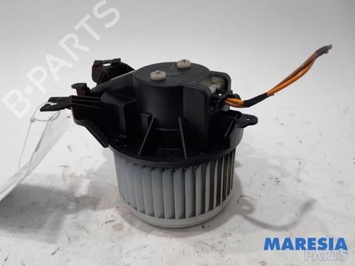 Varmeblæser OPEL COMBO Box Body/MPV (X12) 1.3 CDTI (B05) (90 hp) 31481550
