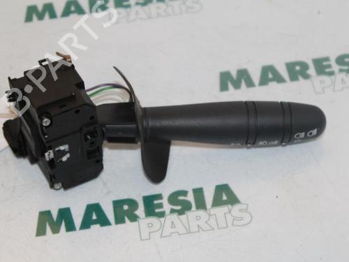 steering-column-stalk-renault-clio-ii-bb_-cb_-1998-1999-2000-2001-2002-2003-2004-2005-2006-2007-2008-2009-2010-2011-2012-2013-2014-2015-2016-31522154 main image