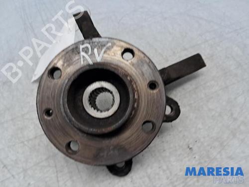 Used Right front steering knuckle Right front steering knuckle RENAULT TWINGO I (C06_) 1.2 (C066, C068) (58 hp) 32746312 32746312