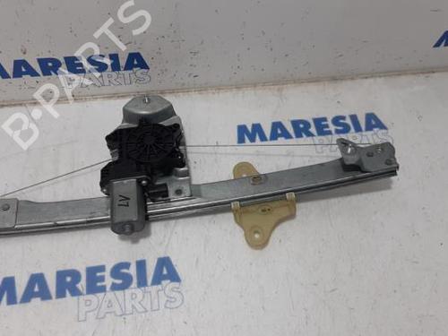 front-left-window-mechanism-renault-clio-iv-grandtour-kh_-2012-2013-2014-2015-2016-2017-2018-2019-2020-2021-31398660 main image