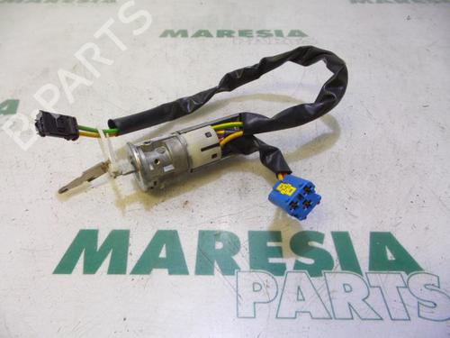 Used Ignition barrel PEUGEOT 206 CC (2D) 1.6 HDi 110 (109 hp) 31422251