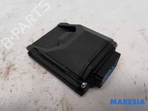 Used Camera RENAULT KADJAR (HA_, HL_) 1.6 TCe 165 (HLMH) (163 hp) 31444402