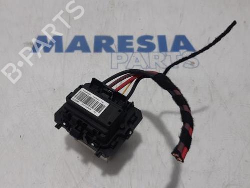Used Electronic sensor RENAULT TRAFIC III Van (FG_) 1.6 dCi 145 (FGMG) (145 hp) 31517360