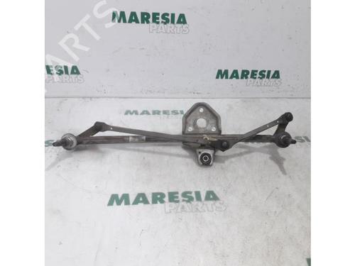 Used Front wipers mechanism RENAULT TRAFIC II Van (FL) 1.9 dCi 100 (FL0C, FL0K, FL0B) (101 hp) 31476223
