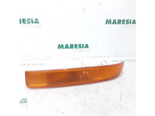 Used Left front indicator RENAULT MASTER II Van (FD) 2.2 dCI 90 (FD0G, FD0N, FD2G, FD2N, FD3G, FD3N) (90 hp) 31459834