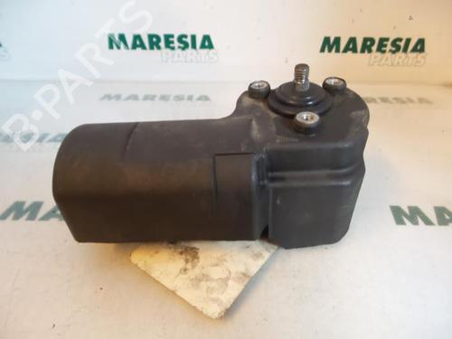 Used Front wiper motor LANCIA DELTA II (836_) 1.9 TD (836AM, 836AN) (90 hp) 31429277