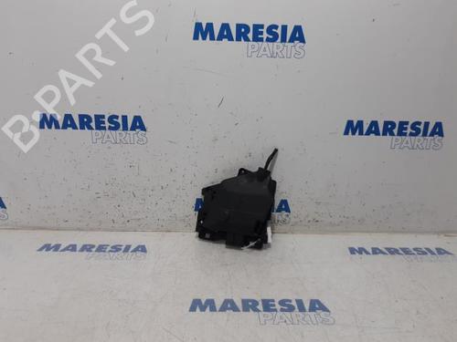 Used Fuse box CITROËN C3 II (SC_) 1.2 VTi 82 (82 hp) 31490179