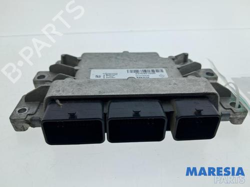 Used Engine control unit (ECU) Engine control unit (ECU) 31521787 31521787