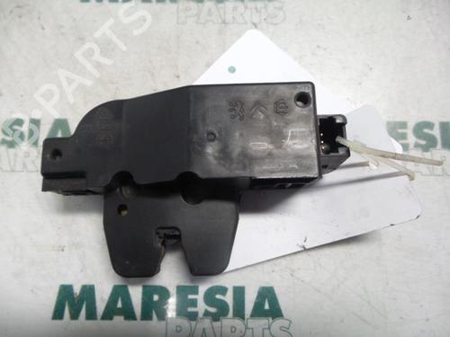 electronic-module-citroen-c3-i-fc_-fn_-2002-2003-2004-2005-2006-2007-2008-2009-2010-2011-2012-2013-31534941 main image