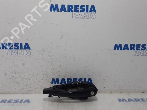 front-left-exterior-door-handle-peugeot-308-sw-ii-lc_-lj_-lr_-lx_-l4_-2014-2015-2016-2017-2018-2019-2020-2021-31445218 main image