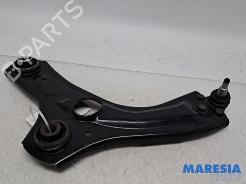 Venstre fortil bærearm Venstre fortil bærearm RENAULT CAPTUR II (HF_) TCe 160 (HFN1) (158 hp) 39932885 39932885