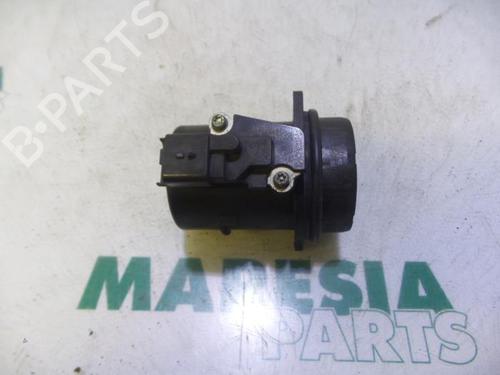 Used Mass air flow sensor PEUGEOT 3008 I MPV (0U_) 1.6 HDi (112 hp) 31438714