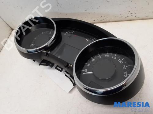Instrument cluster PEUGEOT 5008 (0U_, 0E_) 1.6 16V | BP31464604C47