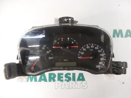 instrument-cluster-fiat-punto-188_-1999-2000-2001-2002-2003-2004-2005-2006-2007-2008-2009-2010-2011-2012-31473972 main image