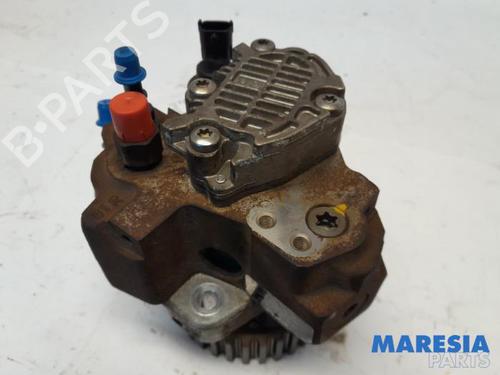 Fuel pump PEUGEOT 206 Hatchback (2A/C) 1.4 HDi eco 70 | BP31452058M76
