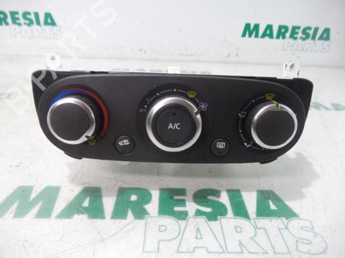 Used Climate control RENAULT CLIO IV Grandtour (KH_) 0.9 TCe 90 (90 hp) 31448489