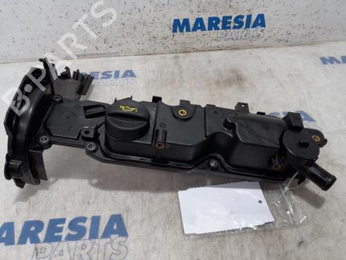 Used Valve cover PEUGEOT EXPERT Van (VF3A_, VF3U_, VF3X_) 1.6 HDi 90 8V (90 hp) 31531360