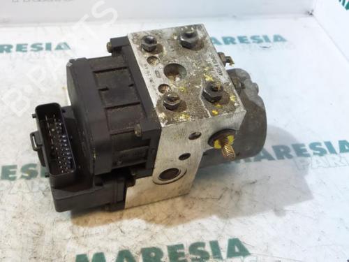 Módulo de ABS FIAT PUNTO (188_) 1.2 16V 80 (188.233, .235, .253, .255, .333, .353, .639,... (80 hp) 31522284