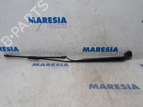 Vindspejlsviskerarm CITROËN C4 CACTUS 1.2 THP 110 (110 hp) 31433127