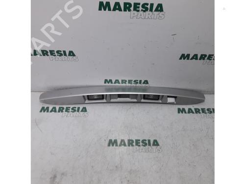 BP31397593O1 main image