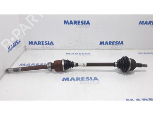 Used Right front driveshaft Right front driveshaft PEUGEOT 308 SW II (LC_, LJ_, LR_, LX_, L4_) 1.6 BlueHDi 120 (120 hp) 31501019 31501019
