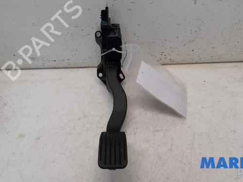 Used Pedal PEUGEOT 208 I (CA_, CC_) 1.2 VTI 82 (82 hp) 31437545