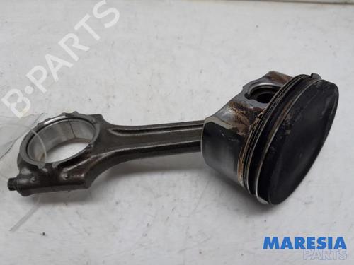 Used Other Other FIAT 500 (312_) 0.9 (312AXG1A, 312.AXG11) (86 hp) 31397381 31397381