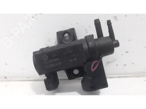 Electronic sensor FIAT DOBLO Cargo (263_) 1.6 D Multijet (263WXD1B, 263WXR1B, 263WXX1B, 263ZXD1B,... | BP31522008M84
