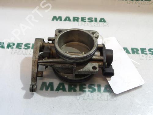 Used Throttle body RENAULT SCÉNIC I MPV (JA0/1_, FA0_) 1.6 BiFuel (JA04) (107 hp) 31416528