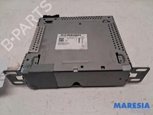 Used Radio RENAULT CAPTUR I (J5_, H5_) 1.5 dCi 90 (J5N4, J5M5, J5MW, J5M6, J5AL, J5AJ) (90 hp) 31395988