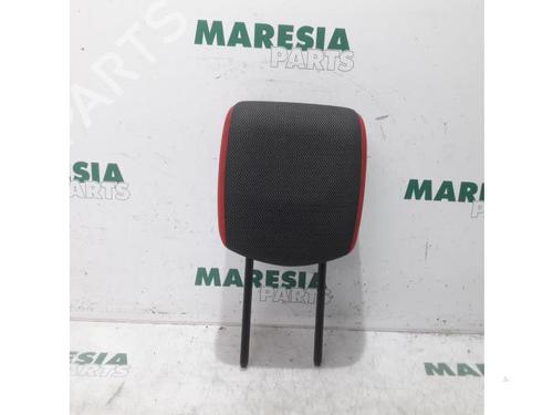Used Headrest RENAULT CLIO III (BR0/1, CR0/1) 1.2 16V (BR0P, CR0P) (101 hp) 31454506