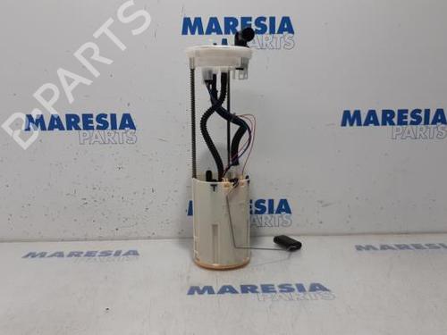Used Fuel pump FIAT DUCATO Van (250_) 150 Multijet 2,3 D (150 hp) 31397888