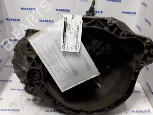 Used Gearbox RENAULT ESPACE IV (JK0/1_) 2.2 dCi (JK0H) (150 hp) 31443179