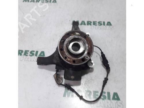 Used Right front steering knuckle FIAT CROMA (194_) 1.8 16V (194AXG1A) (140 hp) 31434756