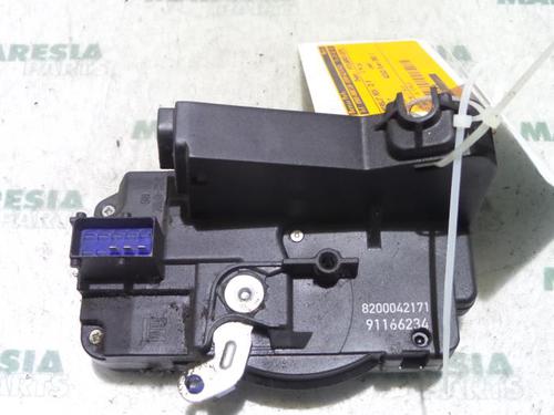 Used Electronic module RENAULT TRAFIC II Van (FL) 1.9 dCi 80 (FL0B) (82 hp) 31497353
