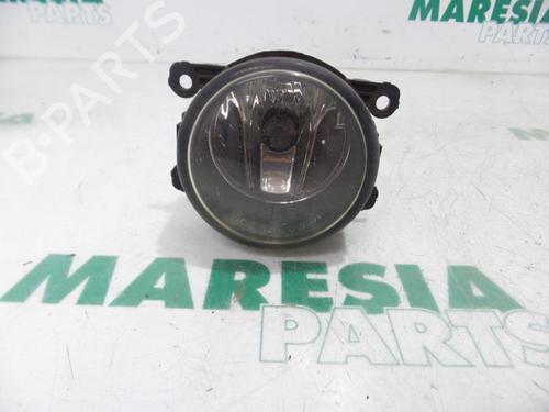 left-front-fog-light-peugeot-307-cc-3b-2003-2004-2005-2006-2007-2008-2009-31388938 main image