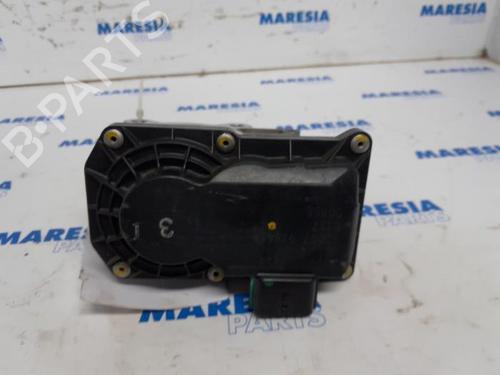Used Throttle body Throttle body RENAULT MEGANE III Grandtour (KZ0/1) 2.0 TCe (KZ0K, KZ1T) (180 hp) 31413717 31413717