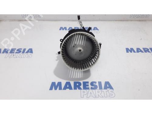 Used Heater blower motor FIAT PANDA (169_) 1.2 (169.AXB11, 169.AXB1A) (60 hp) 31479418