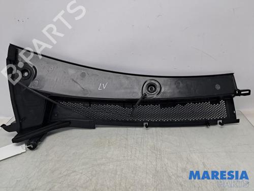 Used Scuttle panel Scuttle panel PEUGEOT 3008 II SUV (MC_, MR_, MJ_, M4_) Hybrid (224 hp) 32351542 32351542
