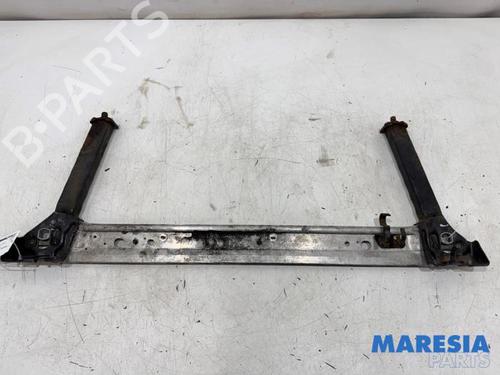 Used Crossmember RENAULT SCÉNIC III (JZ0/1_) 1.5 dCi (110 hp) 32351528