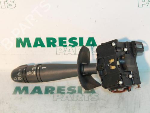 Used Steering column stalk RENAULT MEGANE Scenic (JA0/1_) 2.0 i (JA0G) (114 hp) 31506541