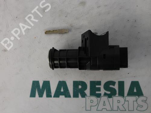 Used Ignition barrel FIAT PANDA (169_) 1.4 (169AXE1B) (100 hp) 31474878