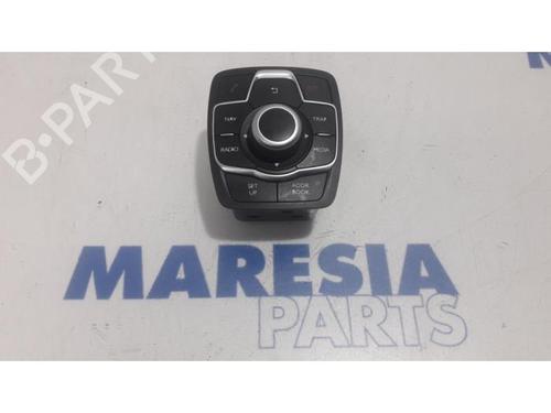 Used Display monitor PEUGEOT 508 SW I (8E_) 2.0 HDi RXH Hybrid4 (200 hp) 31503757