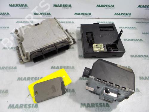 Used Engine control unit (ECU) RENAULT LAGUNA II Grandtour (KG0/1_) 1.9 dCi (KG0G) (120 hp) 31435738
